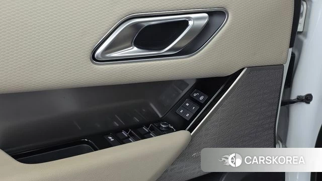 Land Rover Range Rover Velar id 4625855 из Кореи 22