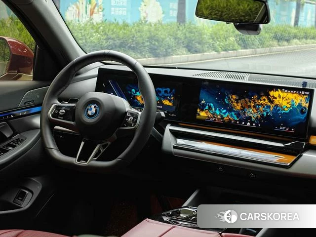 BMW i5 id 4290987 из Китая 22