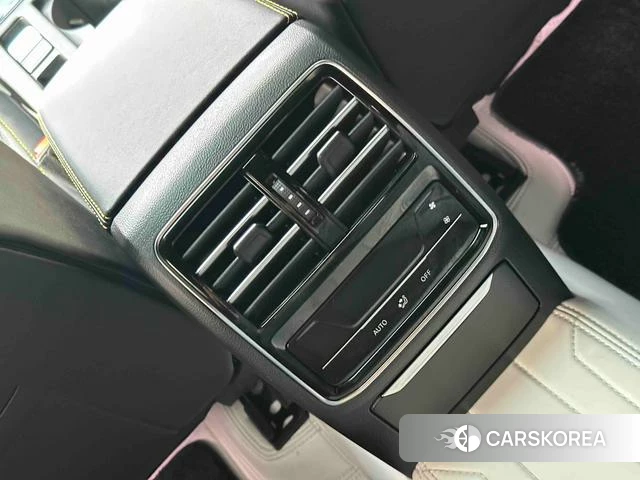 Volkswagen CC id 4262624 из Китая 22