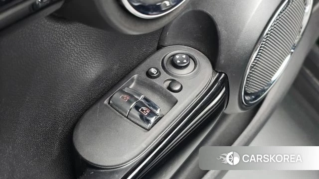 Mini Cooper id 4741812 из Кореи 22