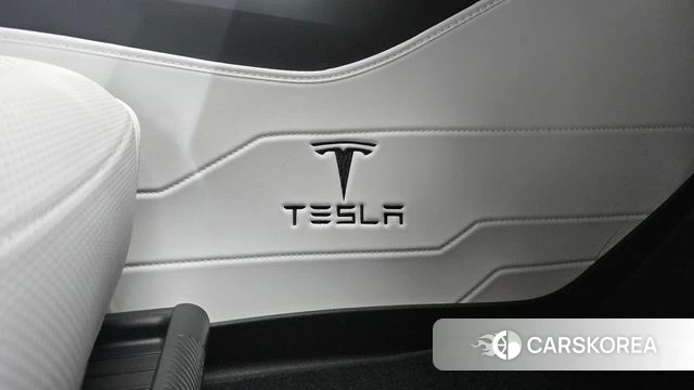 Tesla Model Y id 4533137 из Кореи 22