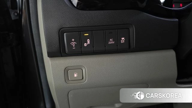 Kia All New Carnival id 4785903 из Кореи 22