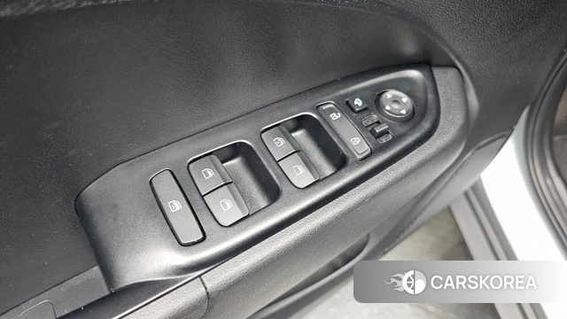Hyundai Venue id 4918474 из Кореи 22
