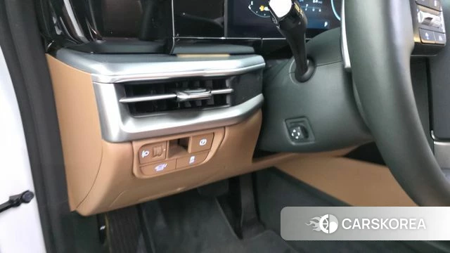 Hyundai Grandeur (GN7) id 4585021 из Кореи 22