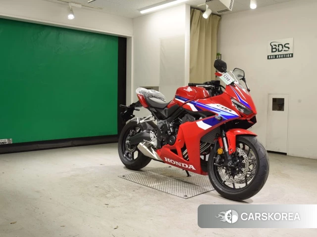 Проданный Honda CBR650R E-CLUTCH id 4184655 из Японии, фото 22