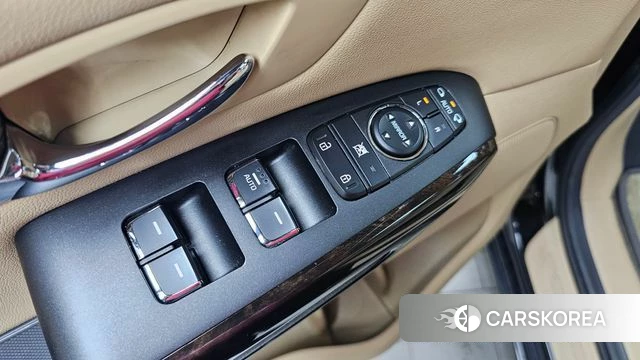 Kia The New Carnival id 4294925 из Кореи 22