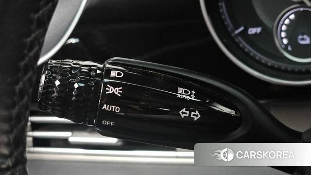 Hyundai The New Grandeur IG Hybrid id 4402673 из Кореи 22