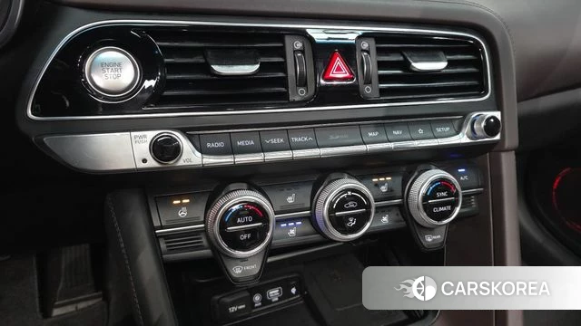 Genesis G70 id 4610532 из Кореи 22