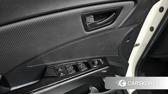 Ssangyong The New Tivoli Air id 4757218 из Кореи 22