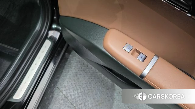 Hyundai Grandeur Hybrid (GN7) id 4223403 из Кореи 22