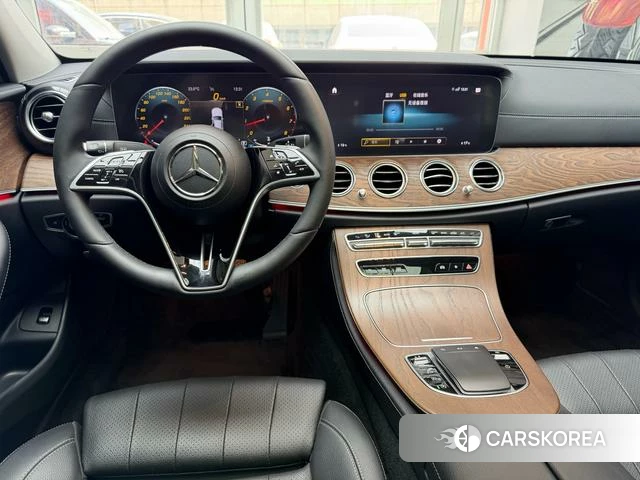 Mercedes-Benz E-class id 4258359 из Китая 22