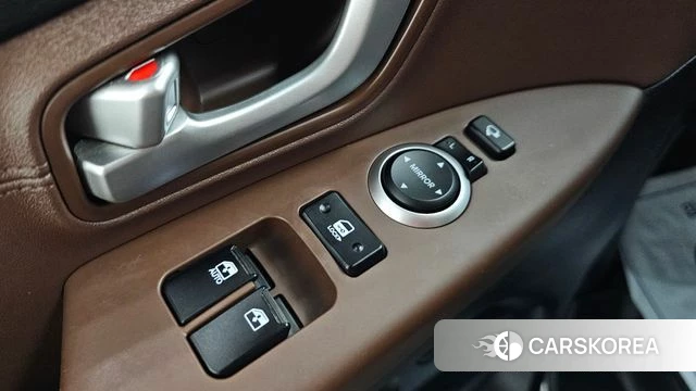 Hyundai The New Grand Starex id 4581751 из Кореи 22