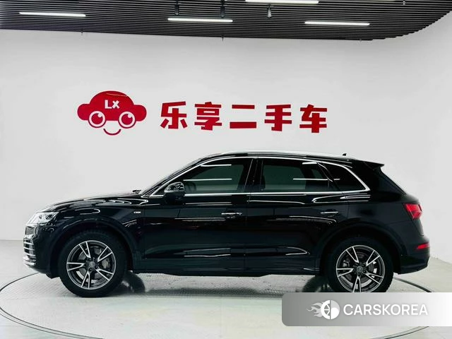 Audi Q5L id 4276586 из Китая 22