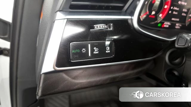 Audi Q7 (4M) id 4338106 из Кореи 22