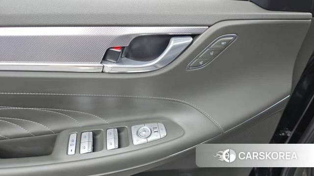 Hyundai The New Grandeur IG Hybrid id 4585565 из Кореи 22