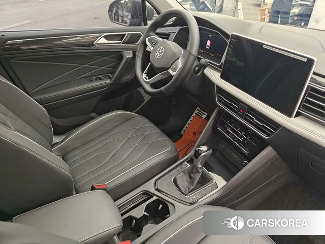 Volkswagen Tiguan L id 4205810 из Китая 10