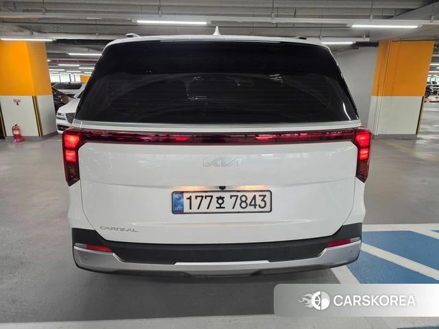 Kia The New Carnival 4th Generation 2025 Белый из Кореи, фото 3