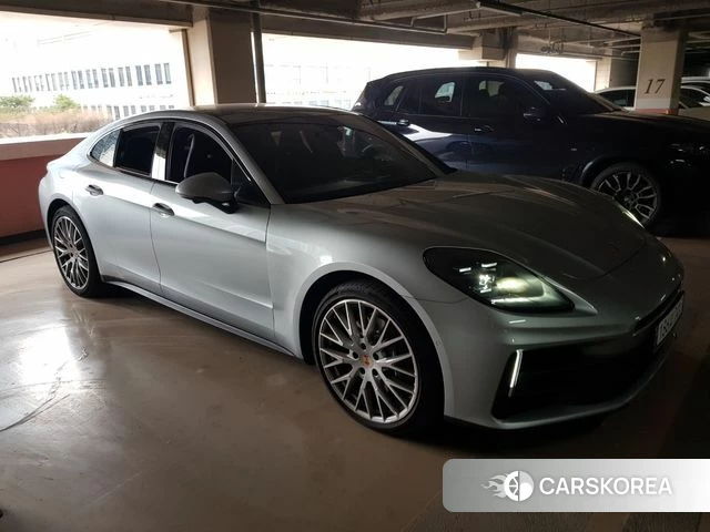 Porsche Panamera (976) 2024 Серебряный из Кореи, фото 3