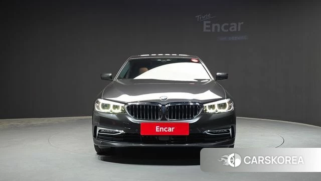 BMW 5 Series (G30) id 4397296 из Кореи 23