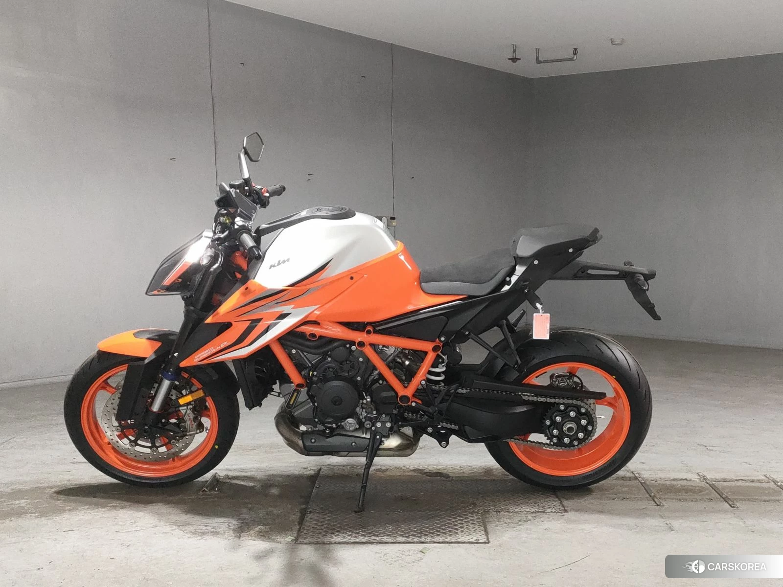 Проданный KTM 1290 SUPER DUKE R 2023 из Японии, фото 3