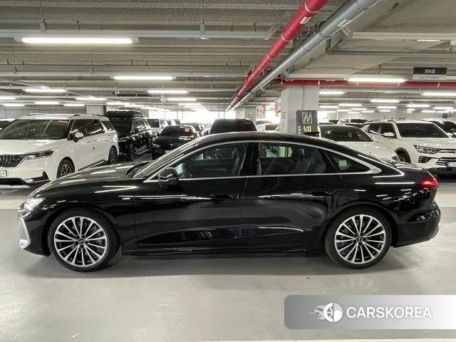 Audi A6 (C9) 2026 Темно-зеленый из Кореи, фото 5