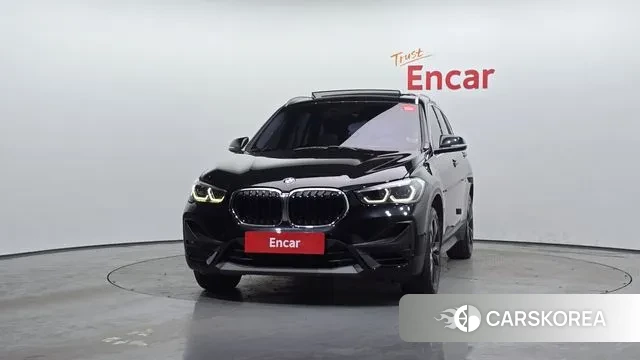 BMW X1 (F48) id 3692245 из Кореи 13