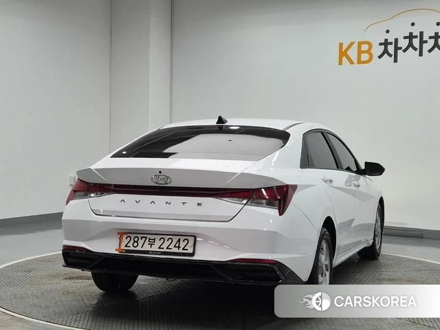 Hyundai Avante (CN7) id 4855021 из Кореи 10