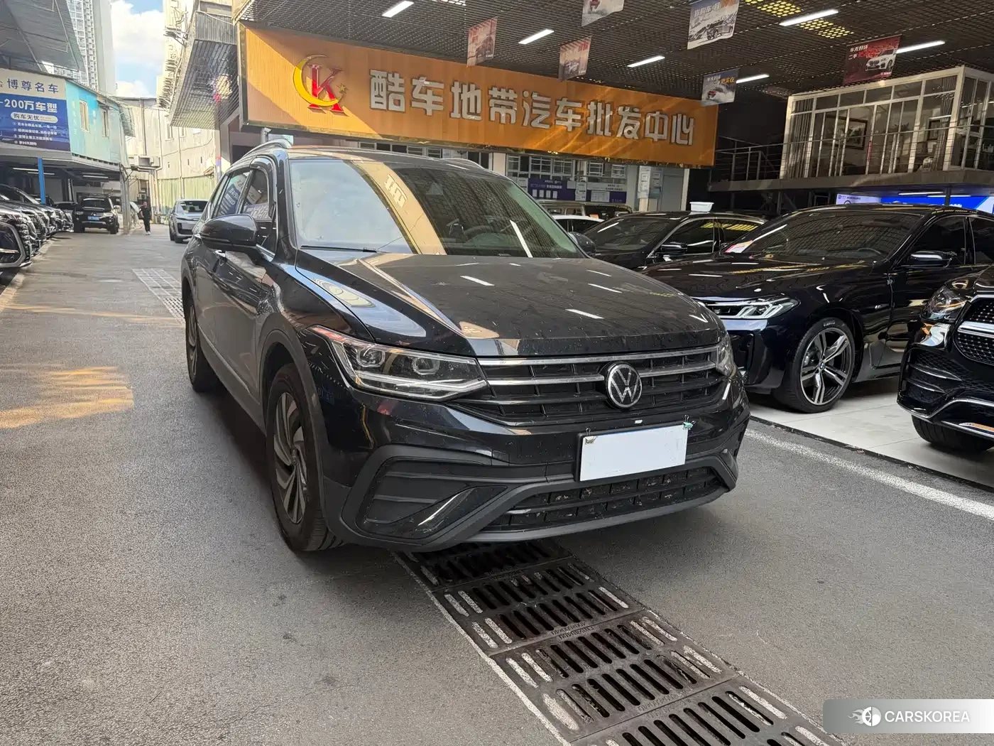 Volkswagen Tiguan L id 4570510 из Китая 12