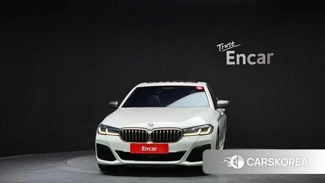 BMW 5 Series (G30) id 4445197 из Кореи 13