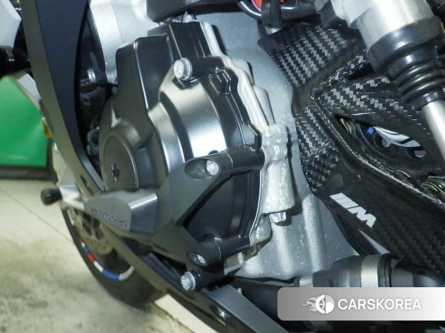 Engine photo