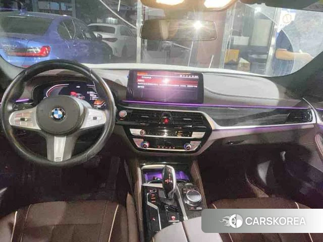 BMW 5 series 2023 Белый из Китая, фото 4
