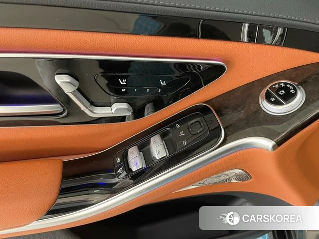 Mercedes-Benz S-class id 4353051 из Китая 23