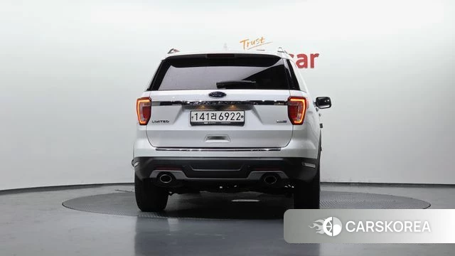 Ford Explorer id 3905376 из Кореи 13