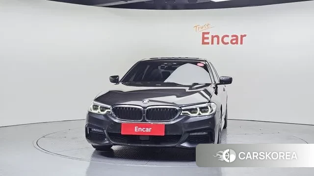 BMW 5 Series (G30) id 3499467 из Кореи 13