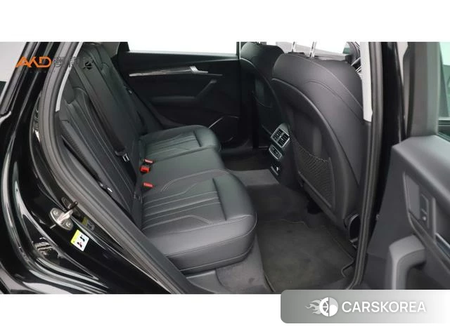 Audi Q5L 2022 Черный из Китая, фото 3
