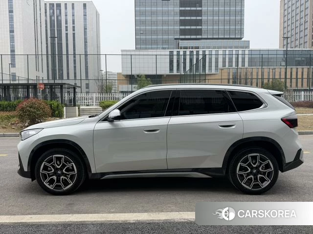 BMW X1 id 4272292 из Китая 21