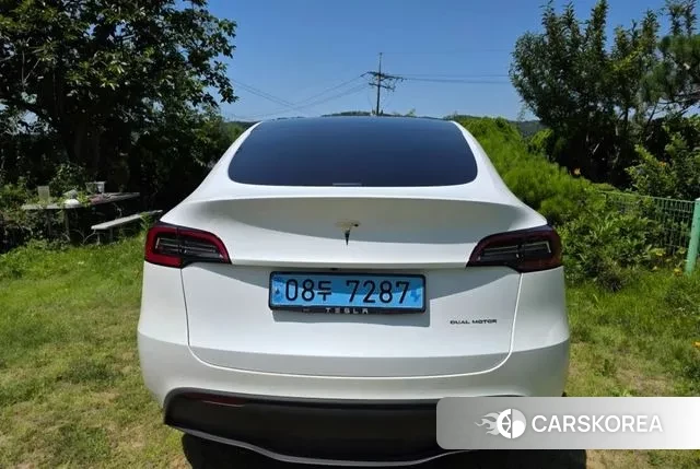 Tesla Model Y 2022 Белый из Кореи, фото 5