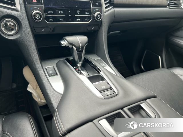 Honda Crown Road id 4276765 из Китая 15