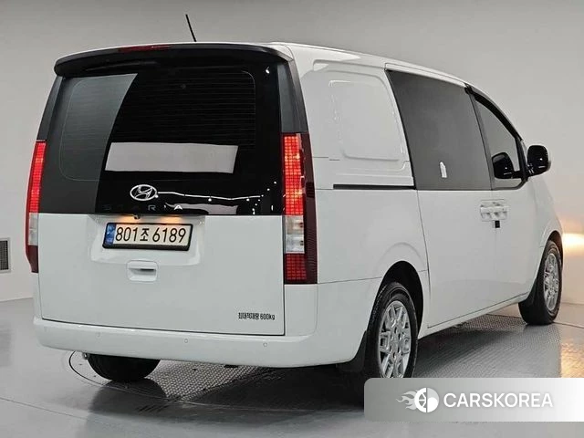 Hyundai Staria id 4692701 из Кореи 10