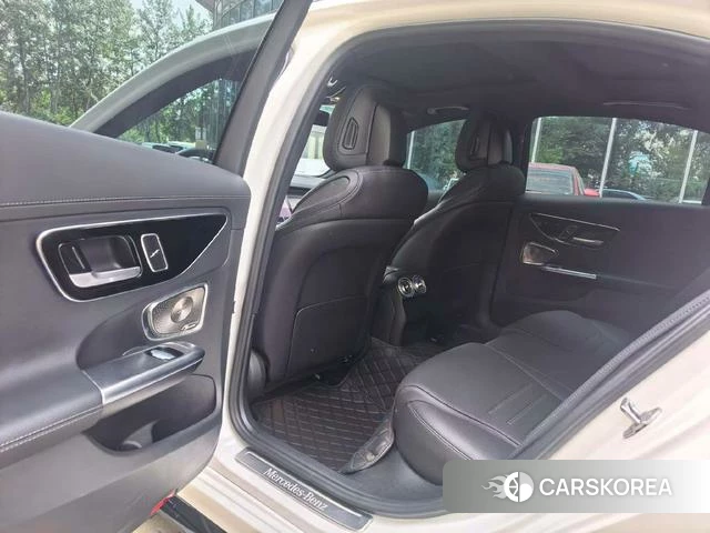 Mercedes-Benz Class C 2023 Белый из Китая, фото 3