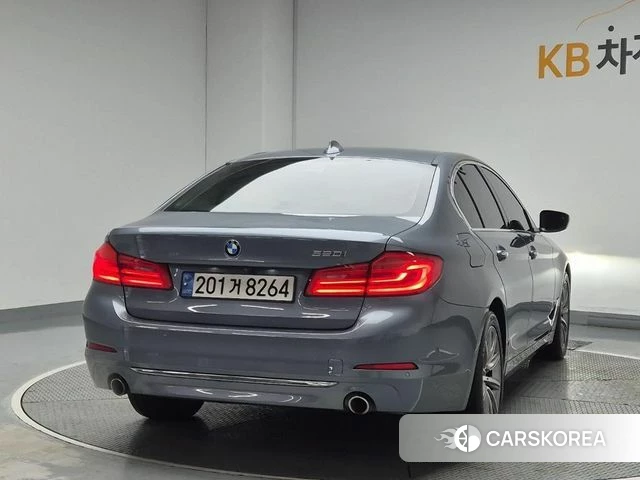 BMW 5 Series (G30) id 3955790 из Кореи 12