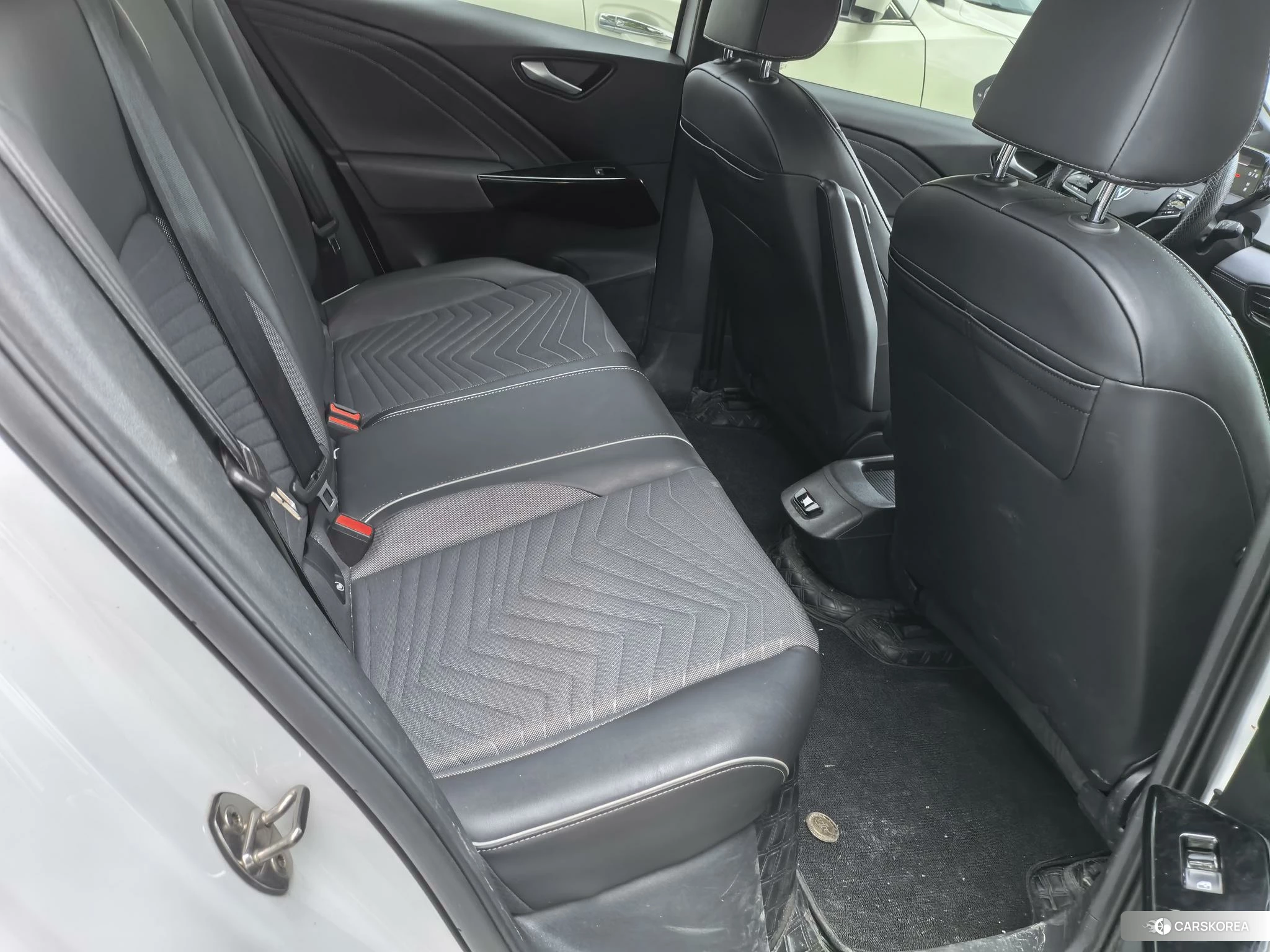 Volkswagen ID.3 2024 Белый из Китая, фото 3