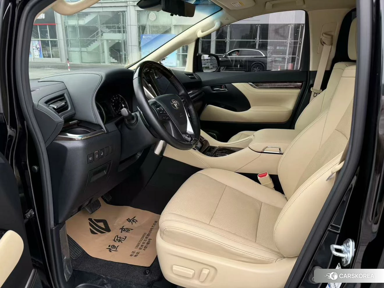 Toyota Elfa id 4426461 из Китая 9
