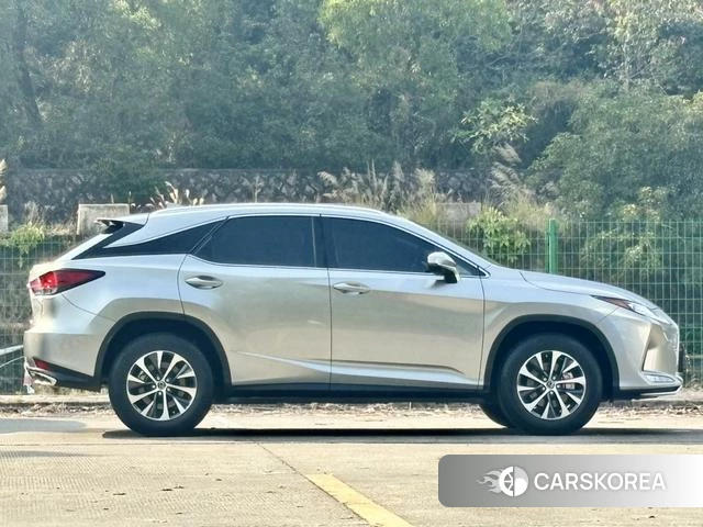 Lexus RX id 4264436 из Китая 11