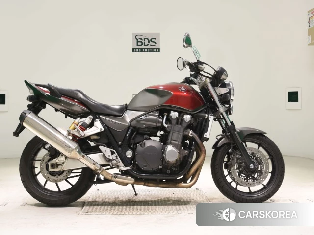 Проданный Honda CB1300SF 2016 из Японии, фото 3