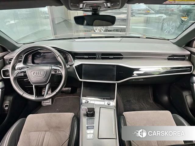 Audi A6L id 4366100 из Китая 9