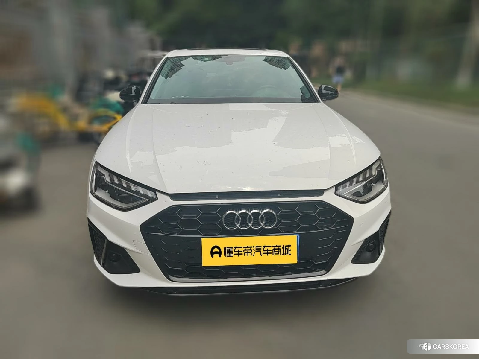 Audi A4L id 4453755 из Китая 11