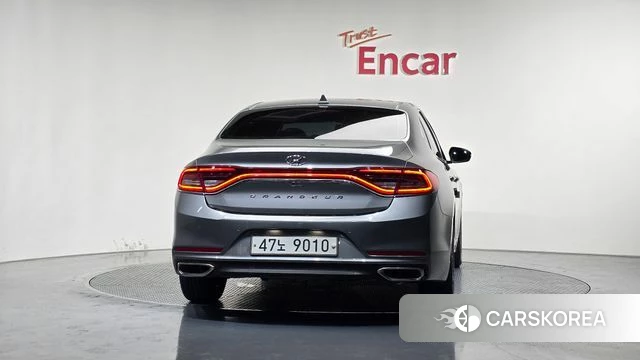 Hyundai Grandeur IG id 4448234 из Кореи 23