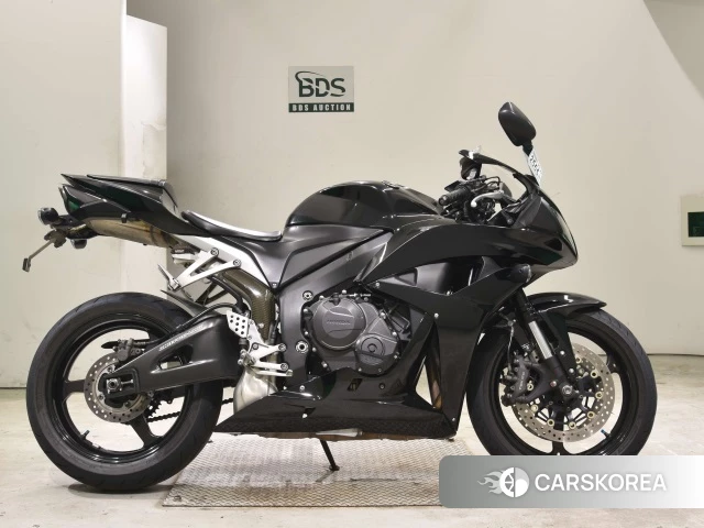 Проданный Honda CBR600RR 2010 из Японии