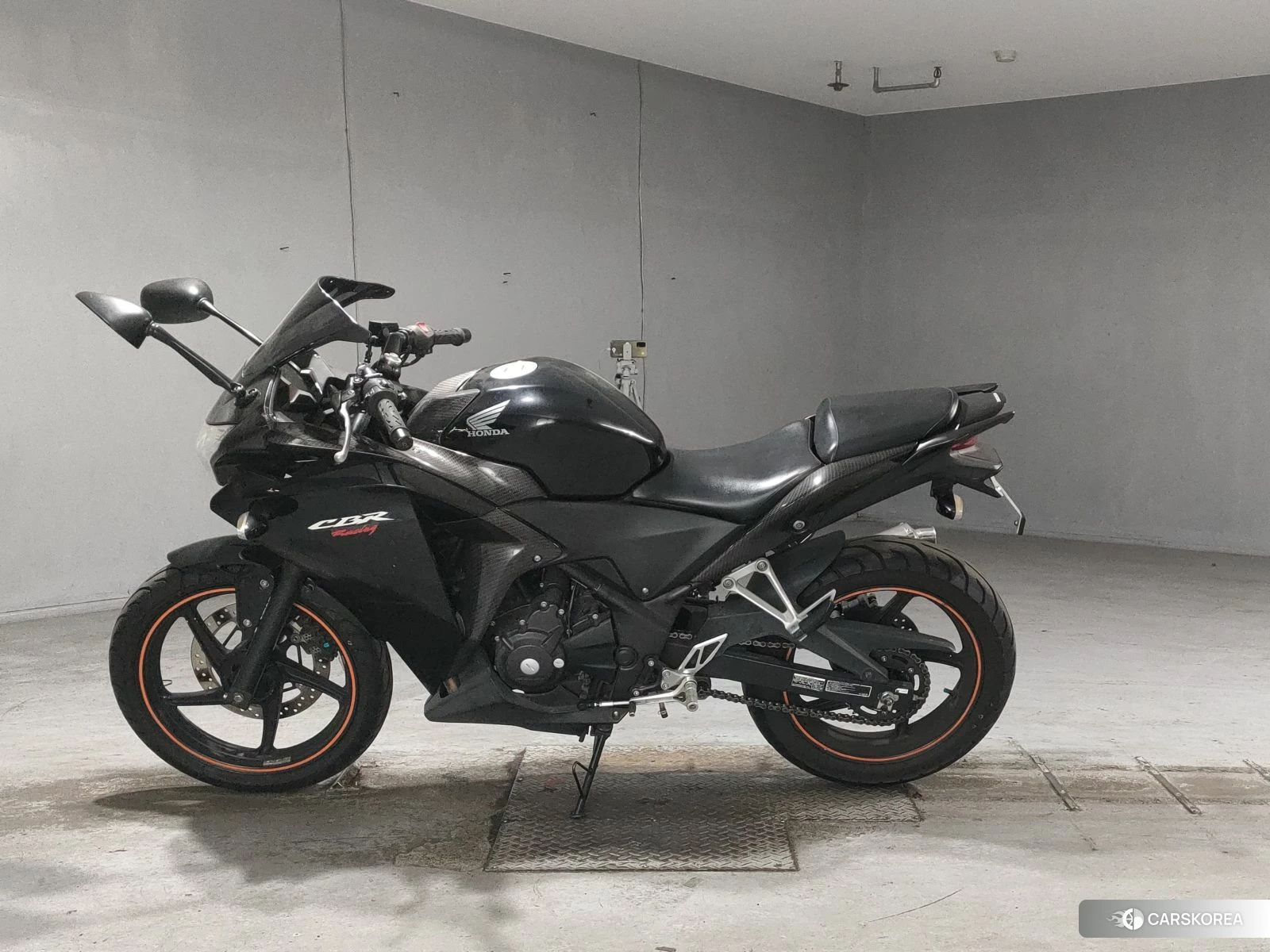 Проданный Honda CBR250R id 3970315 из Японии, фото 3